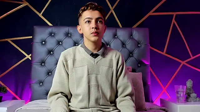 Snapshot of Lian_Miller1_ chatting on November 2025 12:37:02 PM Lian Miller1 online show from November 2025 12:37:02 PM