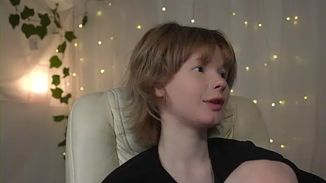 misska   online show from October 2025 12:39:02 PM