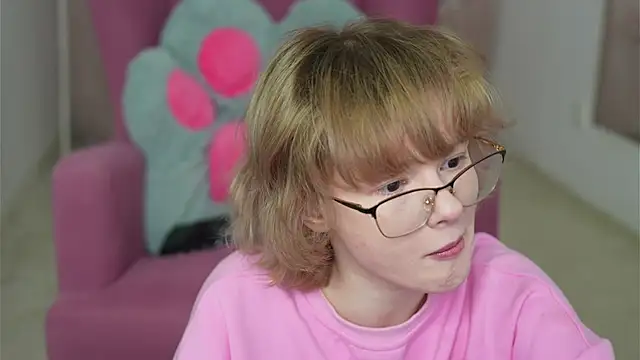 misska   online show from November 2025 06:27:01 AM