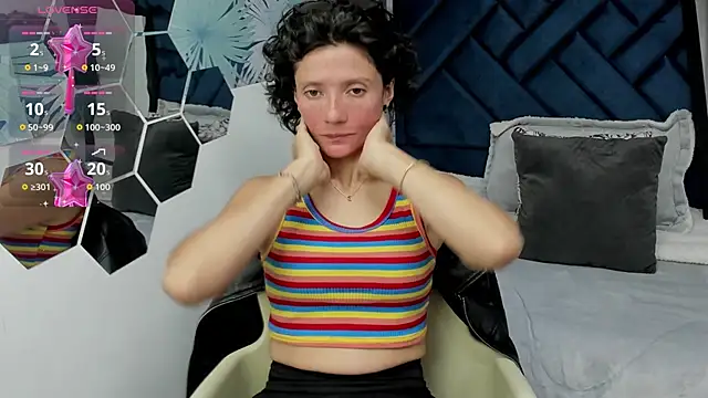 Snapshot of Valery_More__ chatting on October 2025 12:16:02 PM Valery More online show from October 2025 12:16:02 PM