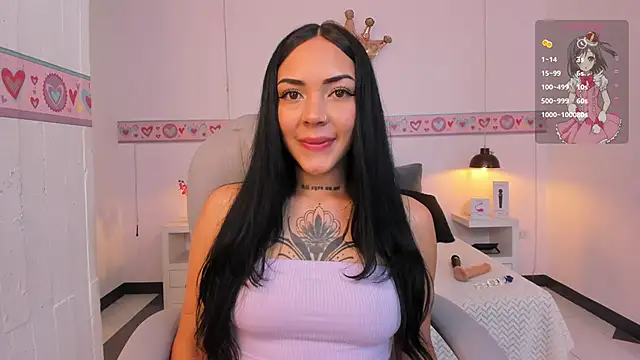 Snapshot of AndreaG_ chatting on October 2025 03:51:02 AM AndreaG online show from October 2025 03:51:02 AM