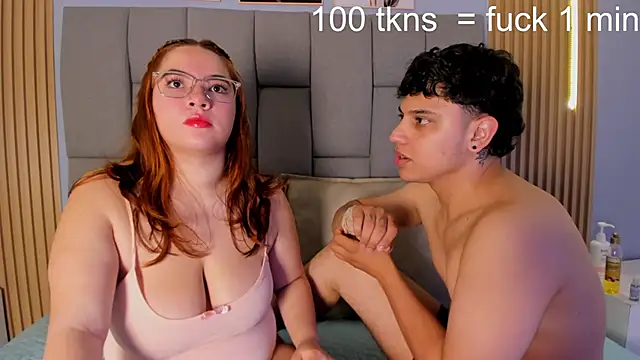 Snapshot of Kandyfrees_ chatting on October 2025 11:33:02 AM Kandyfrees online show from October 2025 11:33:02 AM