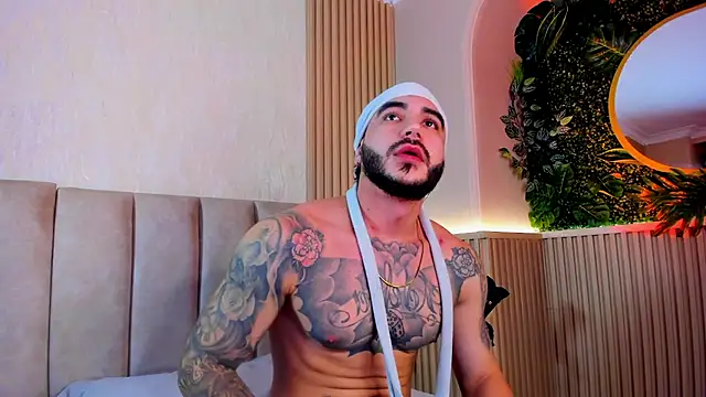 Snapshot of Dante_Dimarco chatting on October 2025 11:14:01 PM Dante Dimarco online show from October 2025 11:14:01 PM