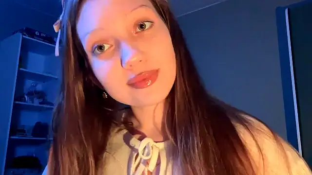 Snapshot of EmiIyKitty chatting on October 2025 07:58:02 PM EmiIyKitty online show from October 2025 07:58:02 PM