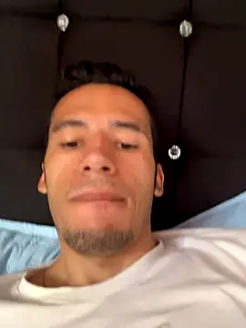 wiland hot23 online show from November 2025 06:09:02 PM