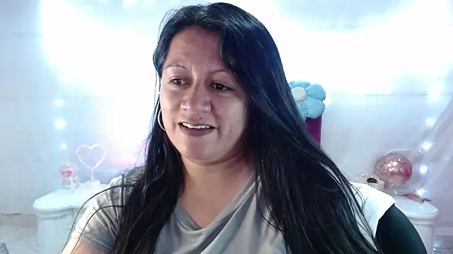 SaharaJohson online show from October 2025 04:11:01 AM