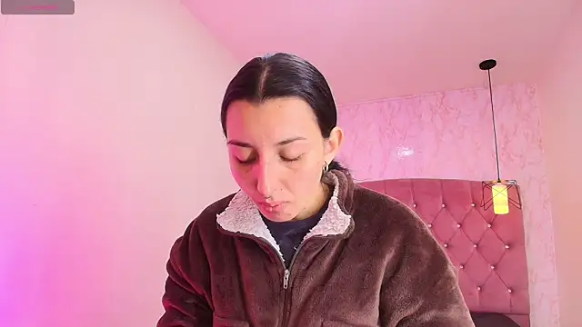 Snapshot of Iris__77 chatting on October 2025 06:41:01 PM Iris 77 online show from October 2025 06:41:01 PM