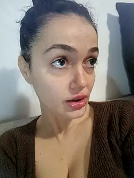 Snapshot of JadeLure chatting on October 2025 02:04:01 PM JadeLure online show from October 2025 02:04:01 PM