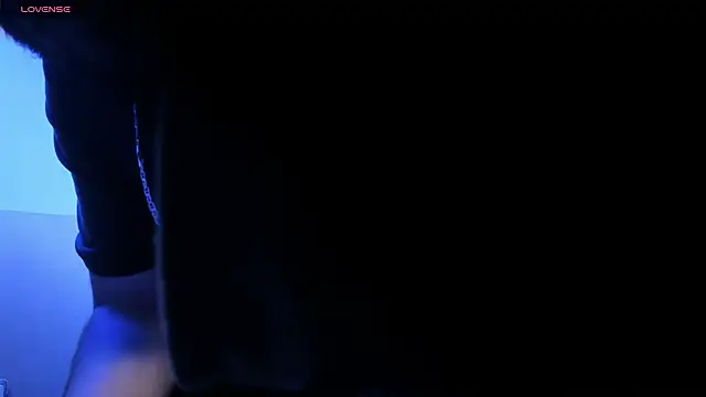 Snapshot of VynnyBlacke_ chatting on October 2025 09:39:01 PM VynnyBlacke online show from October 2025 09:39:01 PM