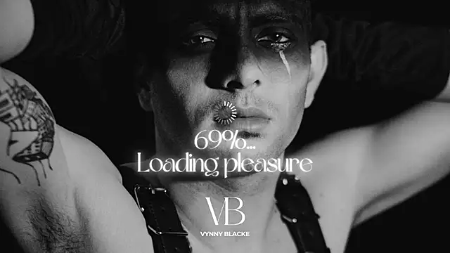 Snapshot of VynnyBlacke_ chatting on October 2025 08:30:01 PM VynnyBlacke online show from October 2025 08:30:01 PM