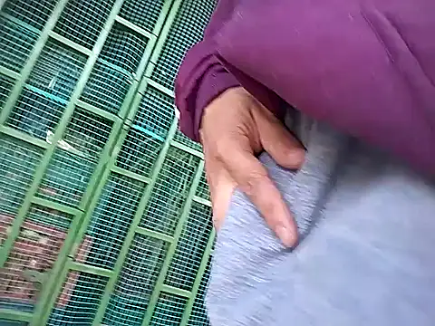 Snapshot of Angel_3-0 chatting on November 2025 01:24:01 PM Angel 3-0 online show from November 2025 01:24:01 PM