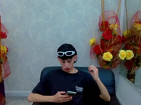 thaigo twink38 online show from October 2025 03:26:02 AM