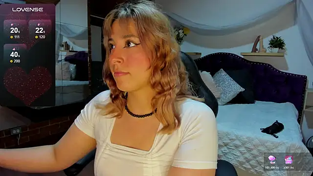 Snapshot of sophialyh_1 chatting on October 2025 12:39:02 PM sophialyh 1 online show from October 2025 12:39:02 PM