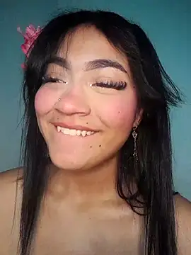 Snapshot of who_is_milyxx chatting on October 2025 01:44:01 PM who is milyxx online show from October 2025 01:44:01 PM