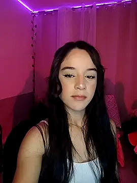 Snapshot of tamara_vald chatting on October 2025 03:53:01 AM tamara vald online show from October 2025 03:53:01 AM