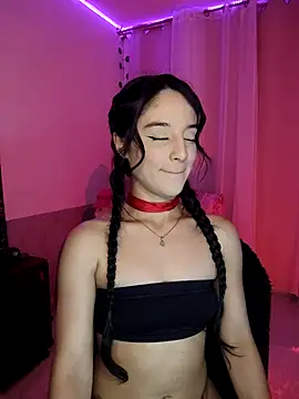 Snapshot of tamara_vald chatting on October 2025 04:57:02 AM tamara vald online show from October 2025 04:57:02 AM