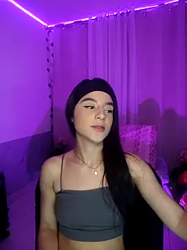 Snapshot of tamara_vald chatting on November 2025 10:08:02 PM tamara vald online show from November 2025 10:08:02 PM