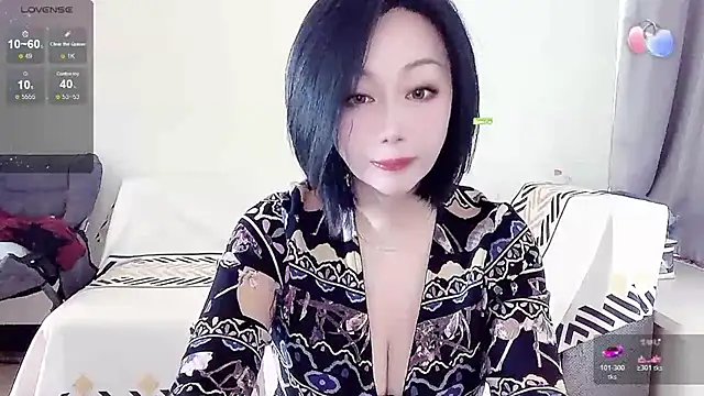 Smile-- online show from November 2025 02:46:02 AM