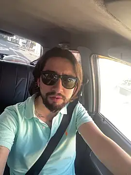 Snapshot of maximusdominus26 chatting on November 2025 12:25:01 PM maximusdominus26 online show from November 2025 12:25:01 PM