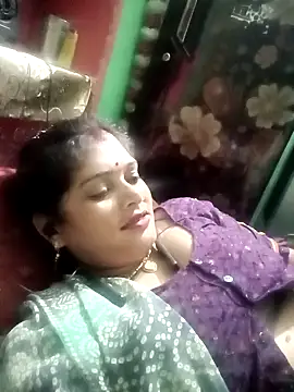 Snapshot of Na_shreya chatting on October 2025 03:19:02 PM Na shreya online show from October 2025 03:19:02 PM