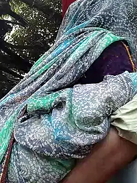 Snapshot of Na_shreya chatting on October 2025 10:33:02 AM Na shreya online show from October 2025 10:33:02 AM