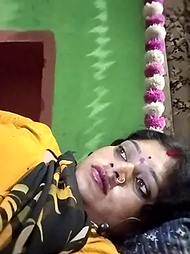 Snapshot of Na_shreya chatting on October 2025 09:50:01 PM Na shreya online show from October 2025 09:50:01 PM