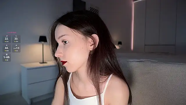 monnymoon online show from November 2025 04:45:02 AM