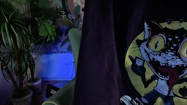 TommieHi online show from October 2025 12:16:02 PM