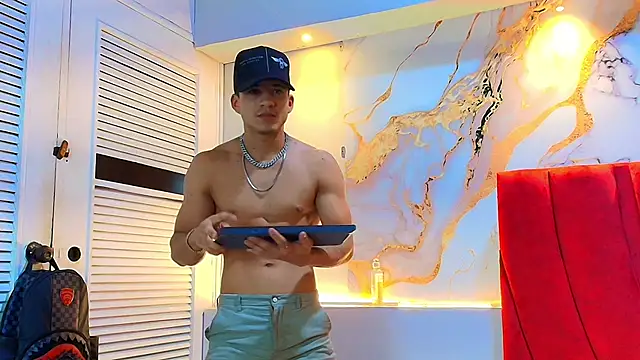 daniscot online show from October 2025 03:48:02 AM