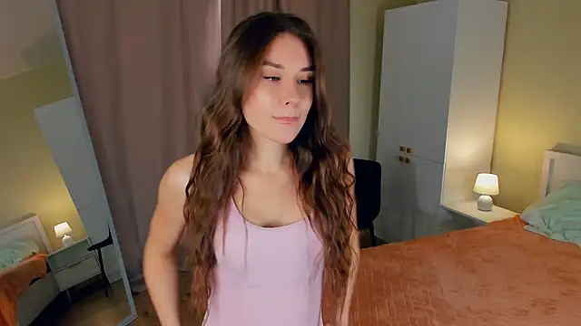 Snapshot of MinaRuzzo chatting on October 2025 04:09:02 AM MinaRuzzo online show from October 2025 04:09:02 AM