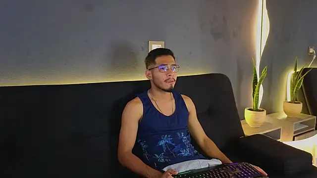 Jaybrown  1 online show from October 2025 12:56:02 PM