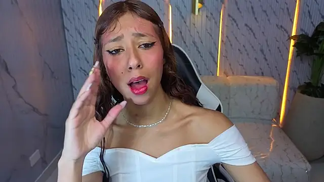 Snapshot of Terry_tx chatting on November 2025 01:10:02 PM Terry tx online show from November 2025 01:10:02 PM