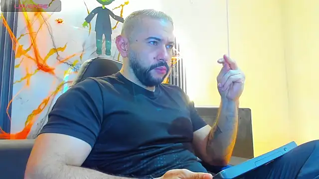 isaac franko online show from October 2025 09:06:01 PM