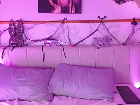 Snapshot of Sammy_Millers chatting on October 2025 07:58:02 PM Sammy Millers online show from October 2025 07:58:02 PM