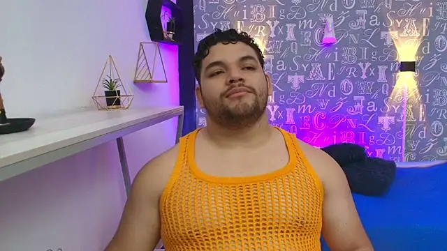 Adonis Walker online show from October 2025 07:33:01 PM