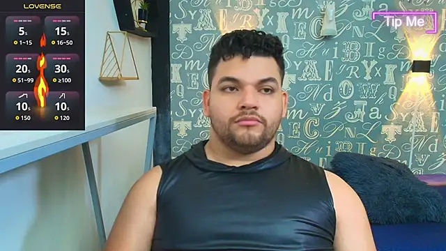 Adonis Walker online show from October 2025 08:00:02 PM