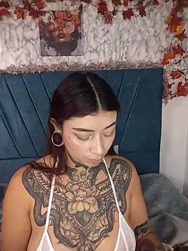 Hecate Queen online show from October 2025 11:29:01 AM