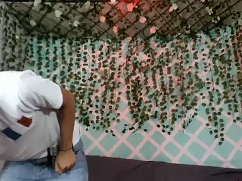 Snapshot of nexusboyhot chatting on October 2025 09:02:01 PM nexusboyhot online show from October 2025 09:02:01 PM