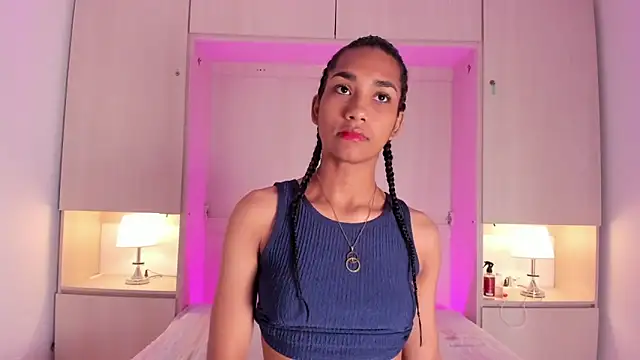 AnahiCollins online show from November 2025 11:32:02 AM