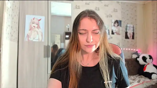 cyberprincessss online show from September 2025 06:57:02 PM