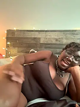 Snapshot of St4G1rL chatting on October 2025 07:23:02 PM St4G1rL online show from October 2025 07:23:02 PM