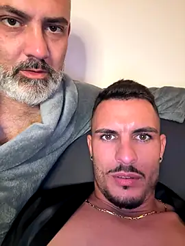 Snapshot of WildFlame2525 chatting on October 2025 09:04:01 PM WildFlame2525 online show from October 2025 09:04:01 PM