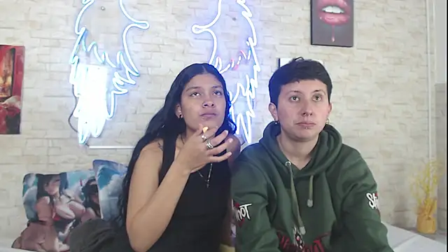 Snapshot of Gaby_and_Mei chatting on November 2025 03:51:02 AM Gaby and Mei online show from November 2025 03:51:02 AM