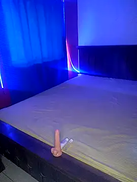 ScarletDesire  online show from November 2025 10:19:01 PM