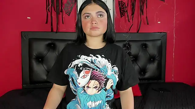 Snapshot of Wandaa- chatting on October 2025 09:04:02 PM Wandaa- online show from October 2025 09:04:02 PM