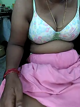 Snapshot of Tamilselviroja- chatting on October 2025 03:53:01 PM Tamilselviroja- online show from October 2025 03:53:01 PM