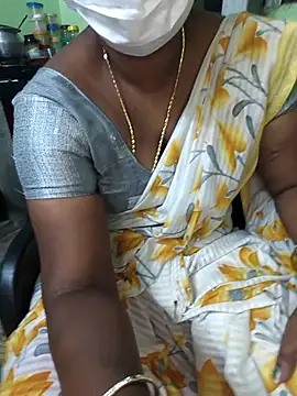 Snapshot of Tamilselviroja- chatting on October 2025 03:45:02 PM Tamilselviroja- online show from October 2025 03:45:02 PM