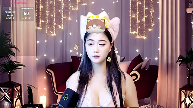 wanwan6377 online show from October 2025 04:13:02 PM