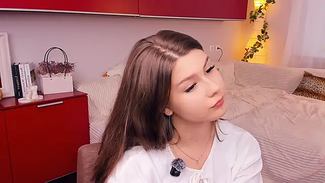 Snapshot of MondoNeko chatting on October 2025 07:17:02 AM MondoNeko online show from October 2025 07:17:02 AM