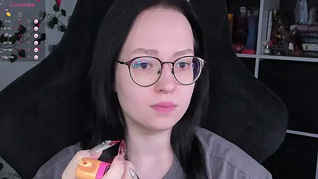 Snapshot of power_robynn chatting on October 2025 02:23:02 PM power robynn online show from October 2025 02:23:02 PM